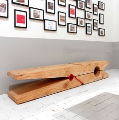 Molletta-bench-1