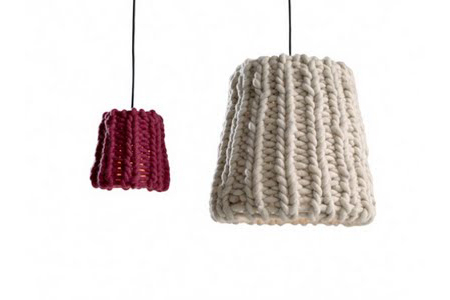 wool-granny-lamp