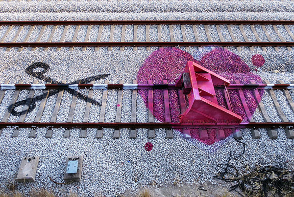 train-tracks-bordalo-3