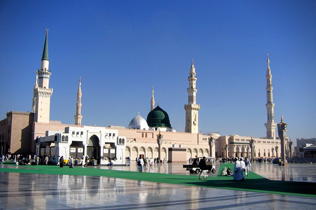 Al-Nabawi-Mosque-Medina-Saudi-Arabia