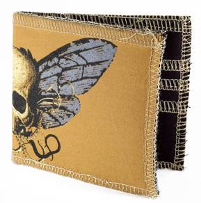 the flying skull wallet