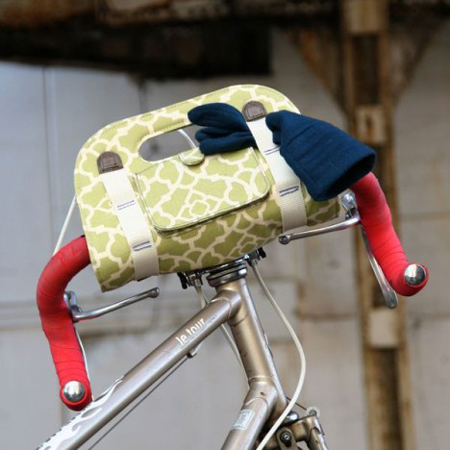 handlebar bag