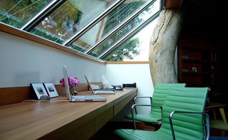 9-south-hall-office