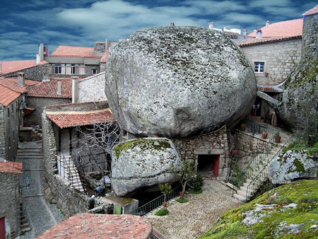 Town squeezed between giant boulders