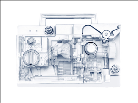 X-ray photography of technology products