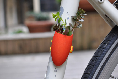 Red bike planter