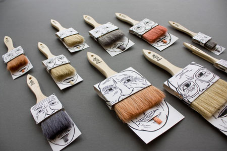 Poilus brush packaging