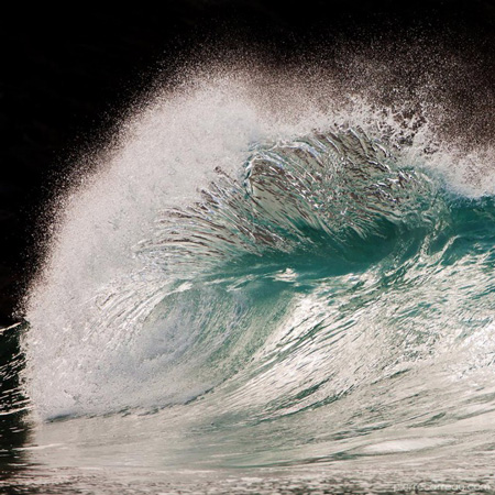 Powerful-Waves2-640x640