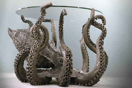 Amazing Metal Octopus Table