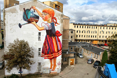 Street art: The legend of giants