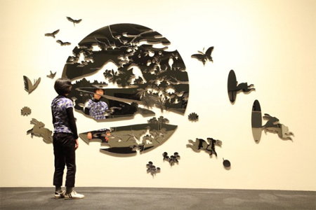 Misa Funai’s mirror art