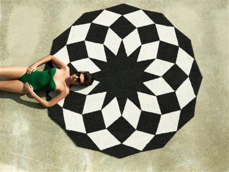 Marquis-Outdoor-Rug-Vondom-estudi-H-ac-1