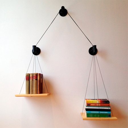 Balancing bookshelf