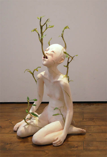 Grotesque sculptures by Yui Ishibashi