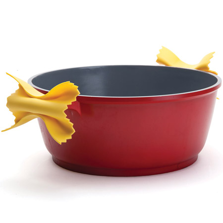 Cooking accessories that look like pasta