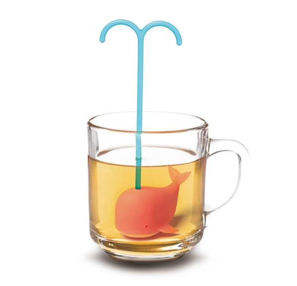 The cutest whale tea infuser