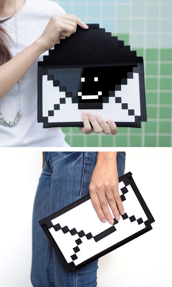 gadget-8-bit-sleeve2