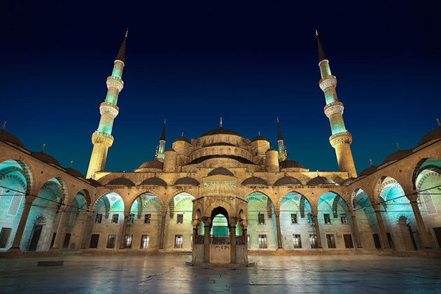 10 of the most beautiful mosques in the world