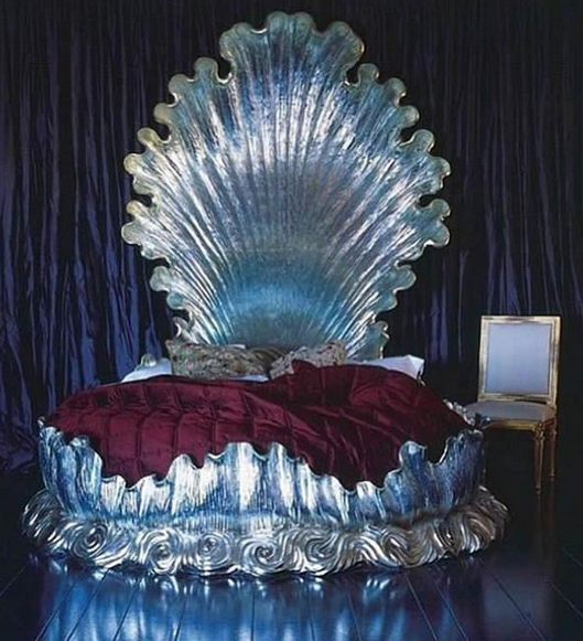 gothic bed