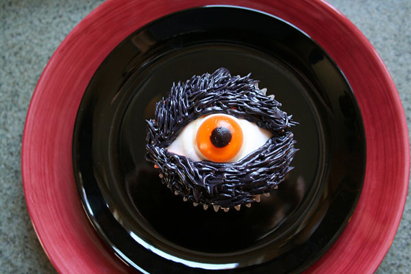 halloween_cupcakes_beautifullife_09