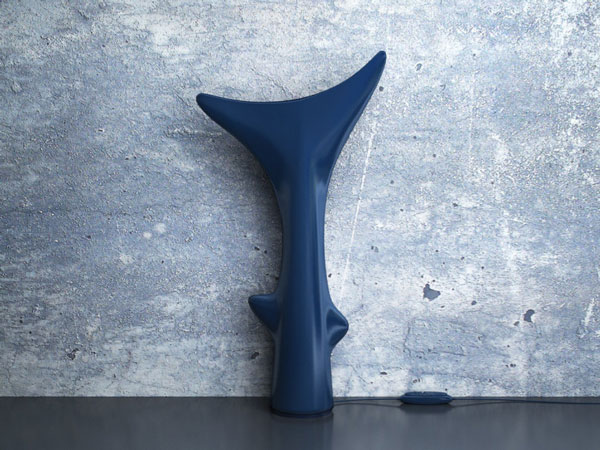 The shark tail floor lamp