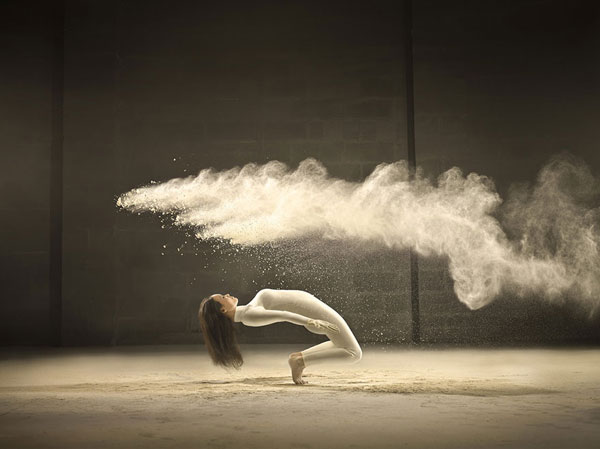 Spectacular photos of dancers by Jeffrey Vanhoutte