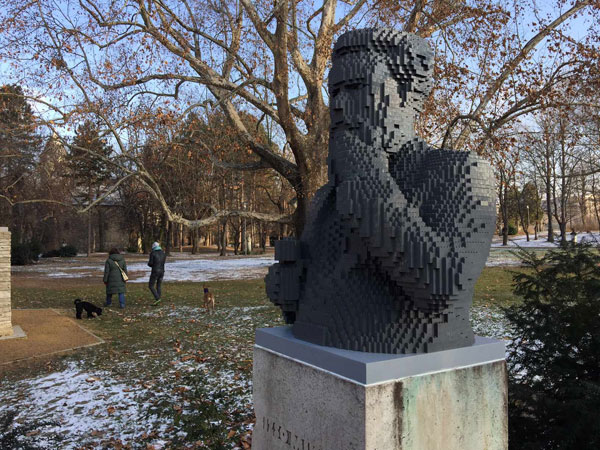 Lego replaces two stolen statues in Hungary