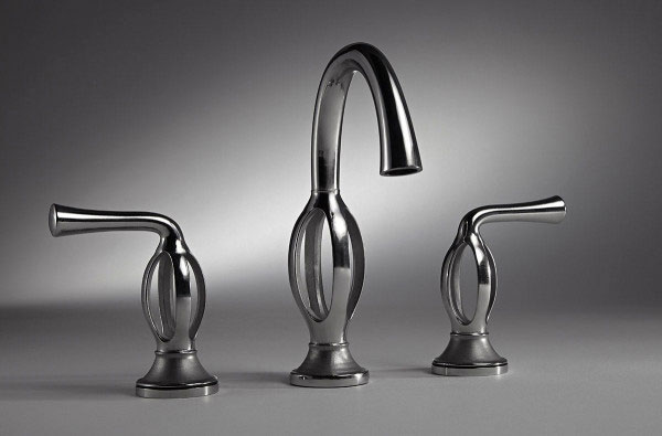 Ams_DXV_3D_faucet_three_water-1-600x395