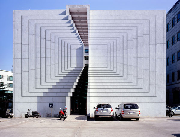 beomsik-won-distorted-architecture-designboom-08