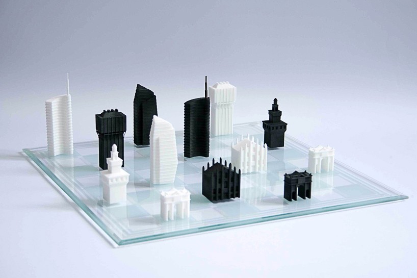 A 3D printed chess set with pieces inspired by Milano’s skyline