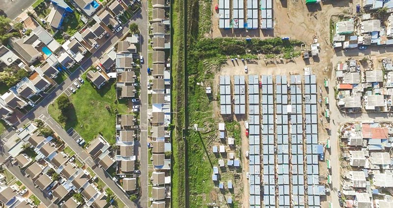 drone-photos-inequality-south-africa-johnny-miller-13