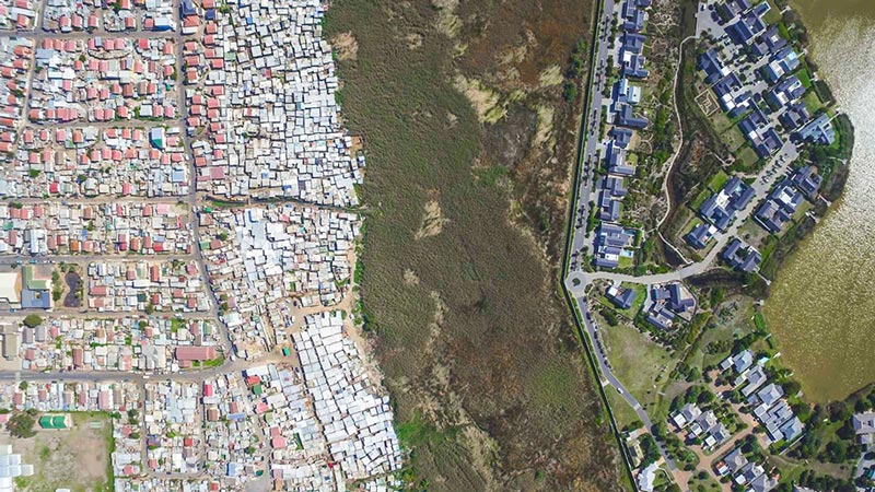 drone-photos-inequality-south-africa-johnny-miller-14