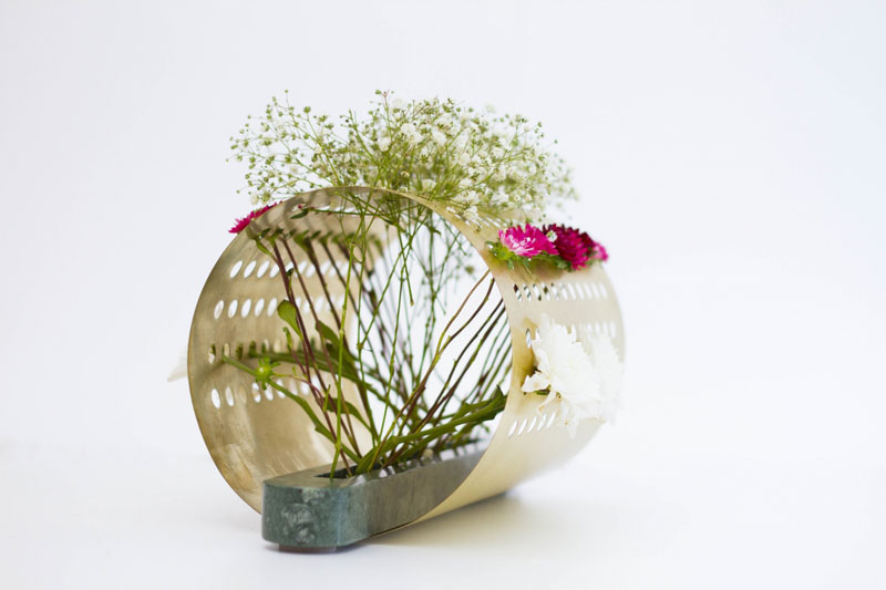 Ikebana-inspired vases by Omer Polak