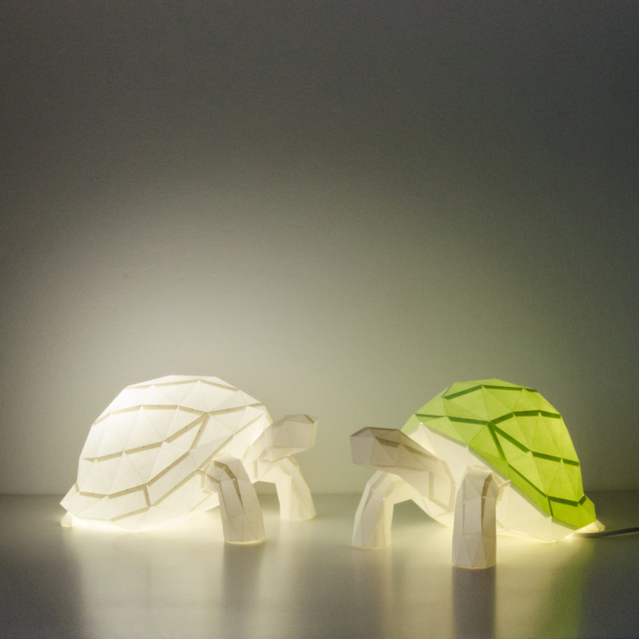 Turn your room into a jungle with these DIY paper animal lamps