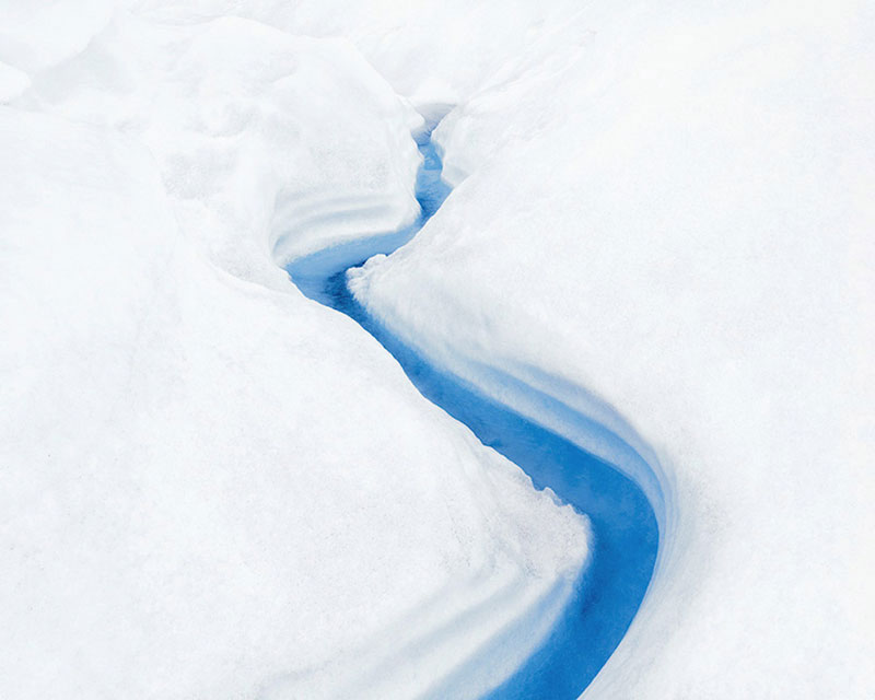 Splendid photos of Patagonian and Icelandic Glaciers by Jonathan Smith