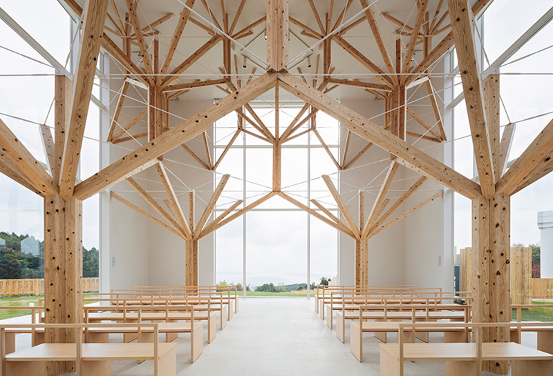 Impressive pendentive dome created by Yu Momoeda using fractal geometry