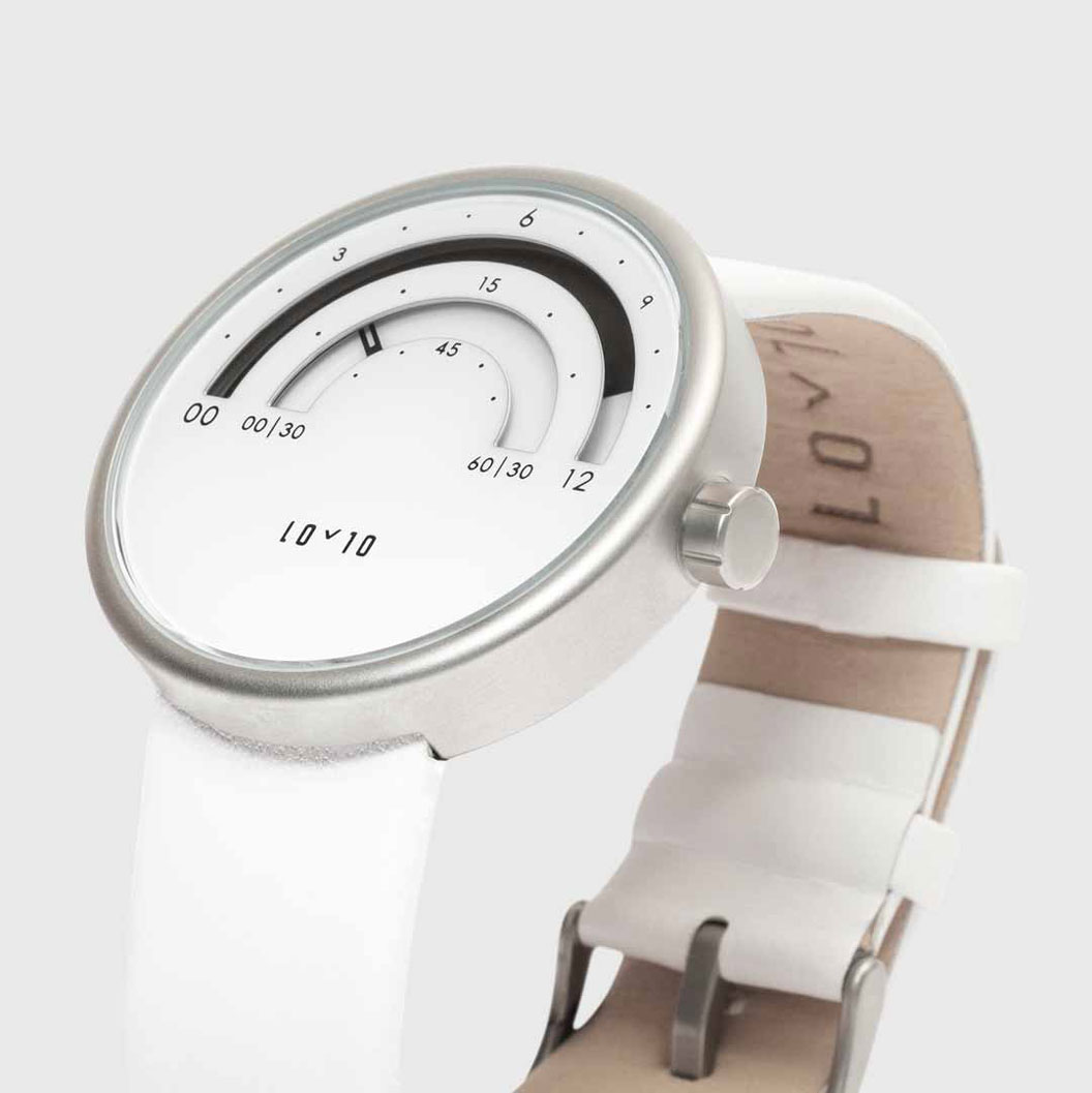 Loyto L1: a modern take on the traditional analogue watch