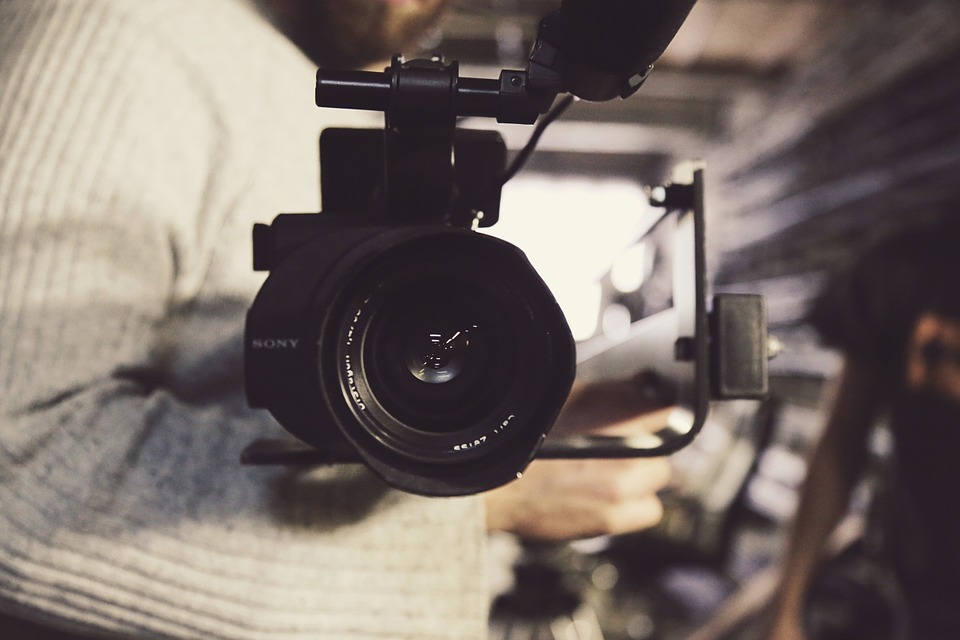 How to Create Digital Contents with Live Action Video